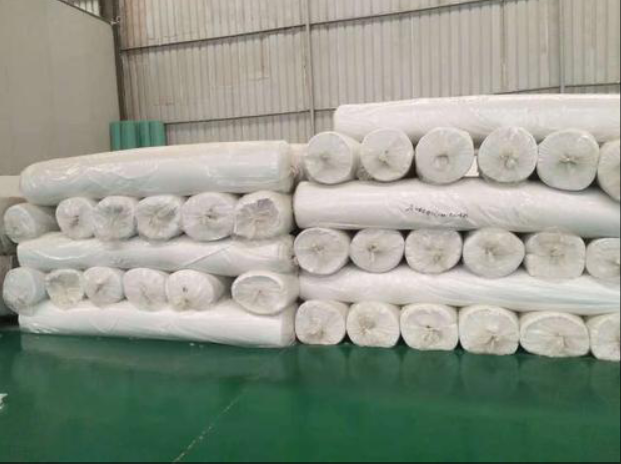 通辽土工布:现代工程建设中的多功能基础材料